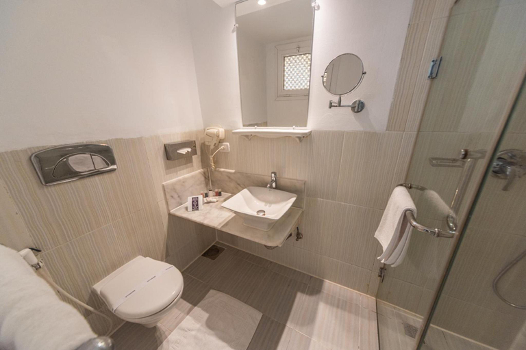 Bathroom 4, Tirana Dahab Resort., Sant Katrin