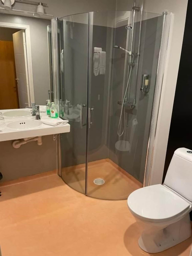 Bathroom 4, Hotel Entré Norr, Umeå