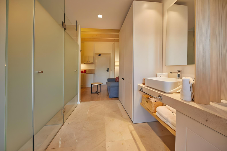 Bathroom 4, Fil Suites, Baleares