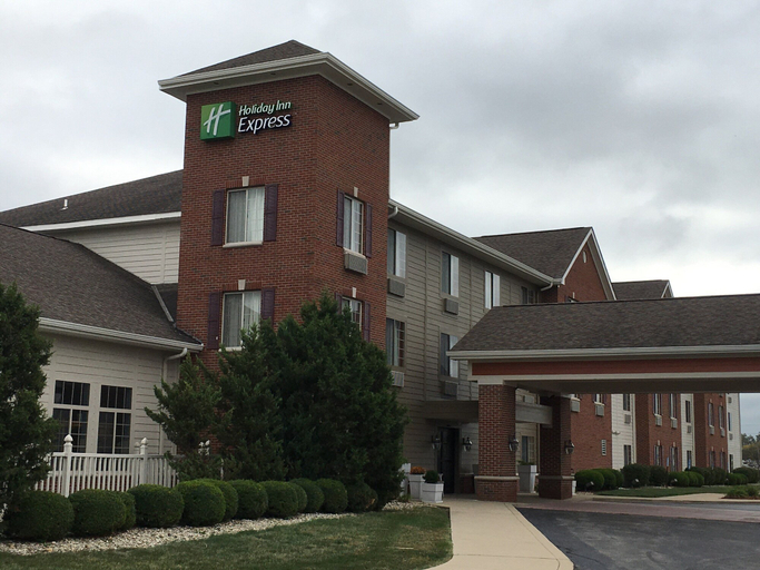 Exterior & Views 3, Holiday Inn Express LEBANON by IHG, Boone