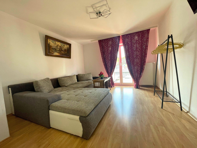 Living room 2, Spacious Apartment With Balcony, Rhein-Hunsrück-Kreis