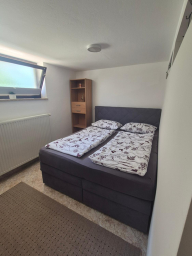 Bedroom, Apartma AJJA, Šenčur