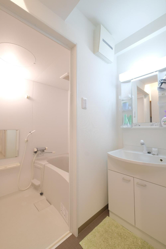 Bathroom 3, Good Life Apartment - Vacation STAY 08492v, Naha