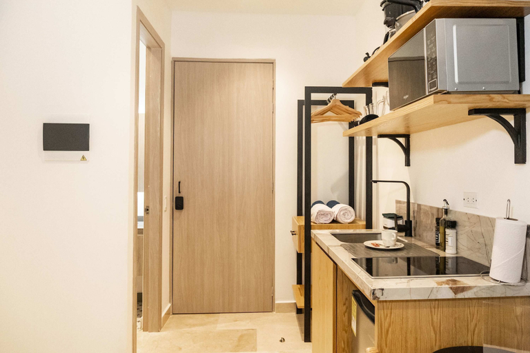 Room 5, w Grand Loft in the Heart of Bocagrande, Cartagena de Indias