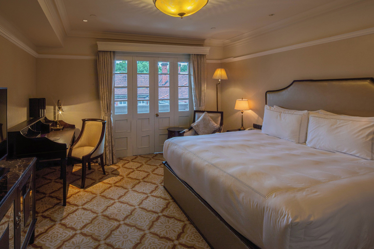 Bedroom 4, InterContinental Hotels SHANGHAI RUIJIN by IHG, Shanghai