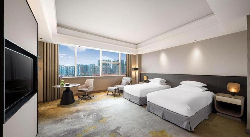 Bedroom 3, New Century Grand Hotel Beihai Jinchang, Beihai