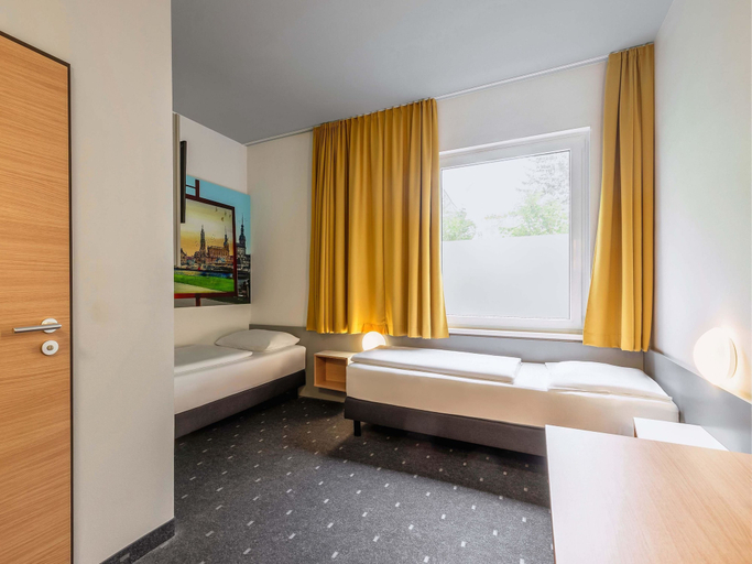 Bedroom 4, B&B HOTEL Dresden-Messe, Dresden