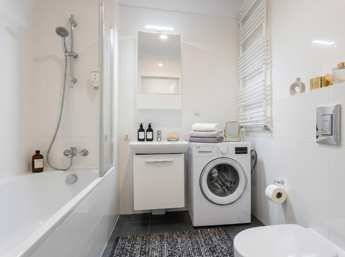 Bathroom 4, Golden Apartments Warsaw - Pereca Residence&72, Warsaw