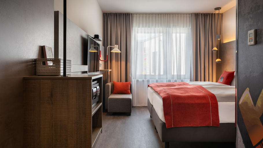 Bedroom 3, Holiday Inn - the niu, Hide Berlin Friedrichshain, Berlin
