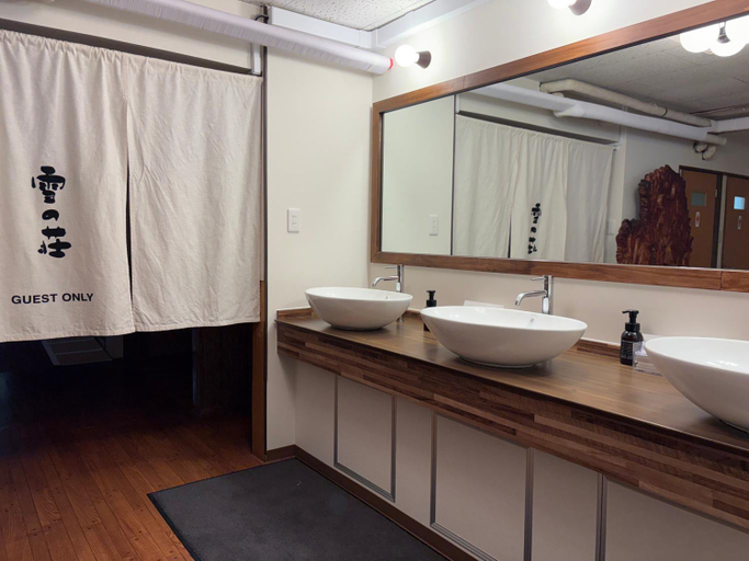 Bathroom, Hakuba Hospitality Inn YUKINOSO, Hakuba