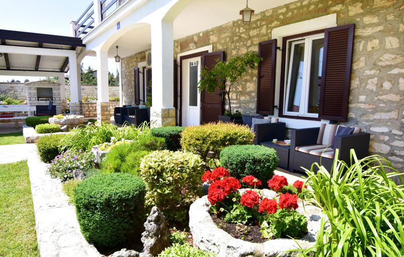 Garden 5, Cozy apartment with garden, Umag