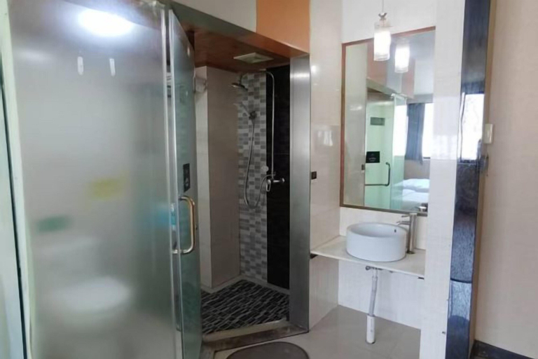 Bathroom 4, Dresden Chengdu Liulichang store, Chengdu