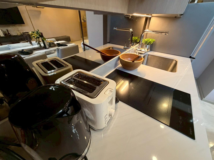 Others 5, Bangkok Apartments, Wattana