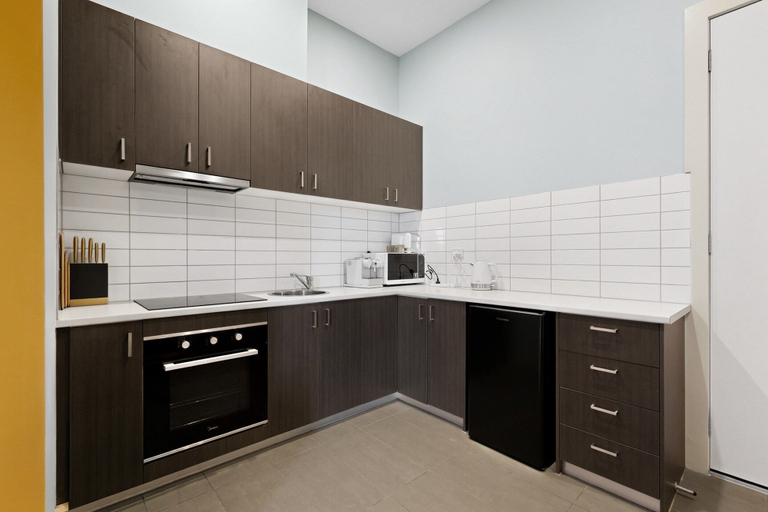 Private kitchen 5, Serenity Cloud Apartment in Vibrant Footscray, Melbourne