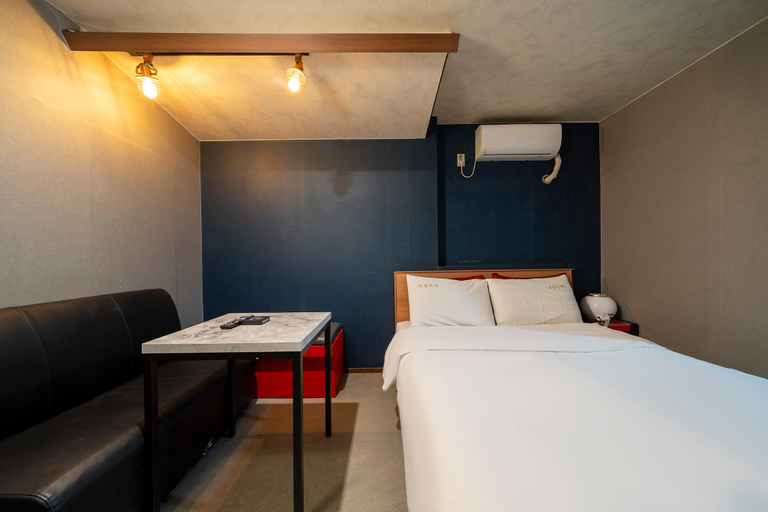 Bedroom 3, Suwon (Ingye-dong) Helia, Suwon