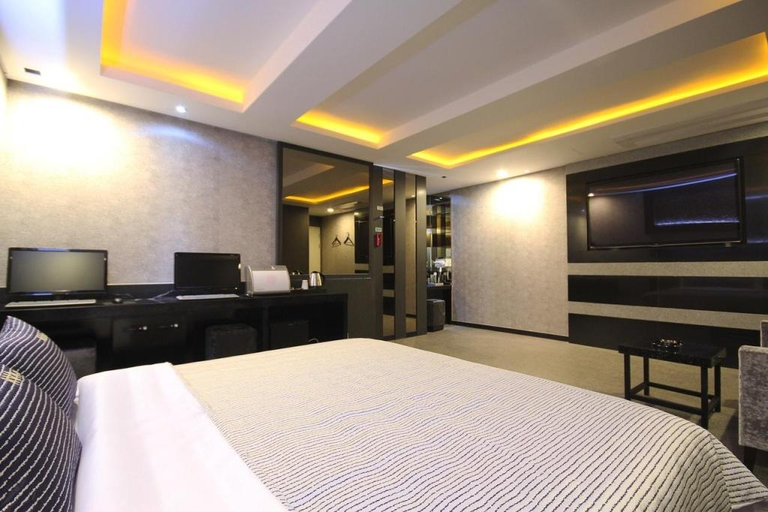 Bedroom 3, Busan Songjeong Brooks Hotel, Haeundae