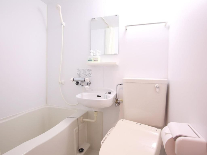 Bathroom 4, Lodge Koropokkuru, Kutchan