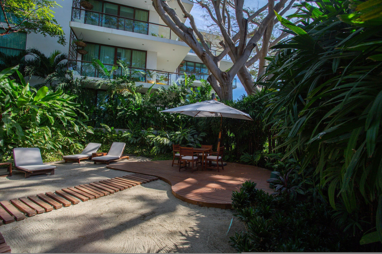 Room 3, Quiya Beach Residences, Compostela