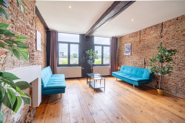Separate living room