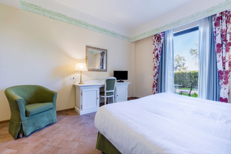 Bedroom 3, Hotel Borgo di Cortefreda Relais, Florence