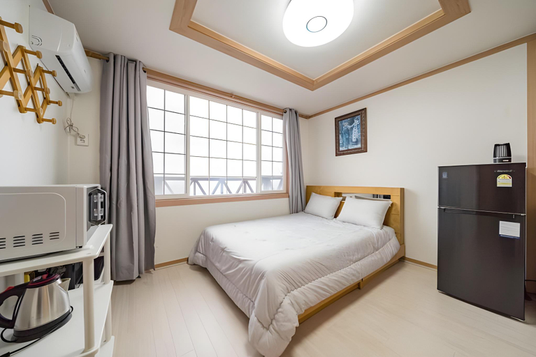 Bedroom 3, Donghae Udal Ocean Tennis Pension, Donghae