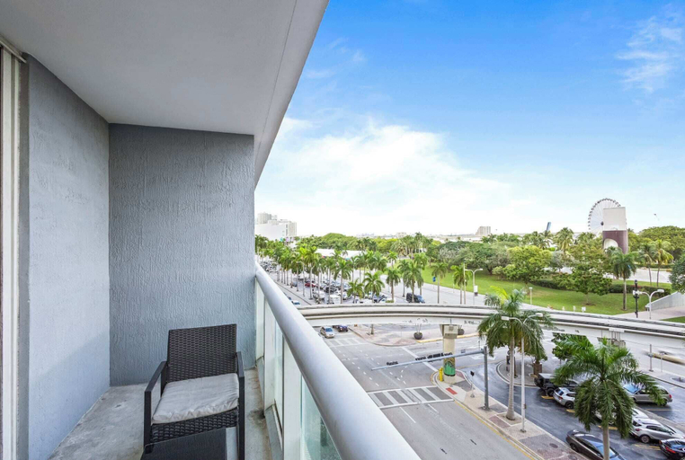 Others 5, Biscayne Bay Views-pool, Hot Tub and Amenities, Miami-Dade