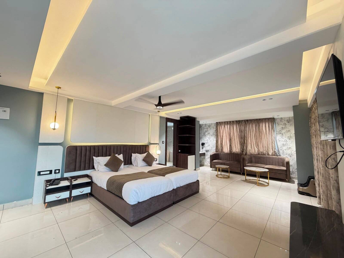 Room 2, HOTEL ROYAL GANGA, Patna