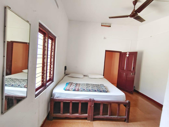 Bedroom, Nellimani Cottages, Kodagu