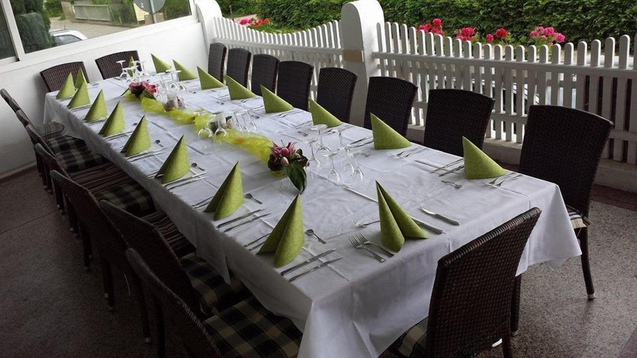 Others, Hotel Zum weiÃŸen Mohren, Rheingau-Taunus-Kreis