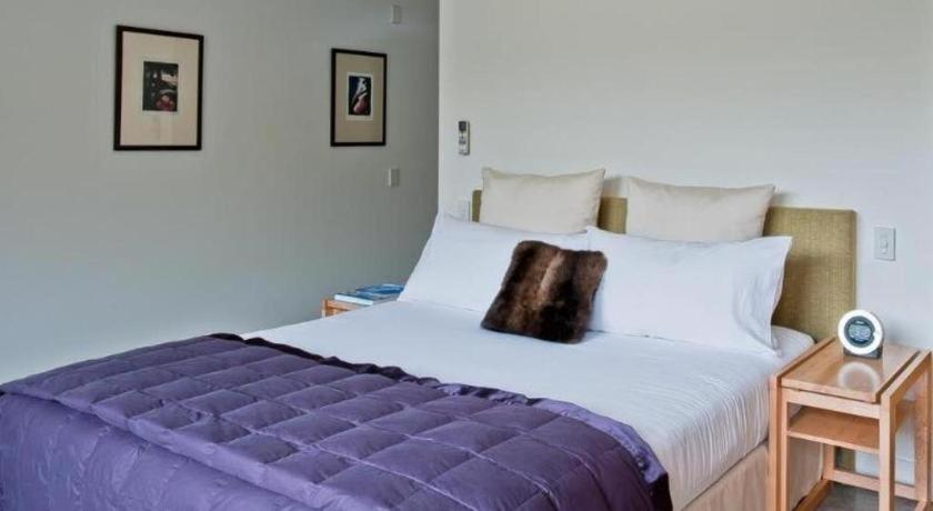 Bedroom 2, The Arrow Hotel, Queenstown-Lakes