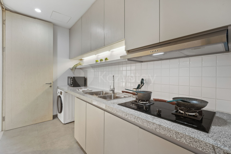 Private kitchen 3, Korin by Kozystay - Cilandak, Jakarta Selatan