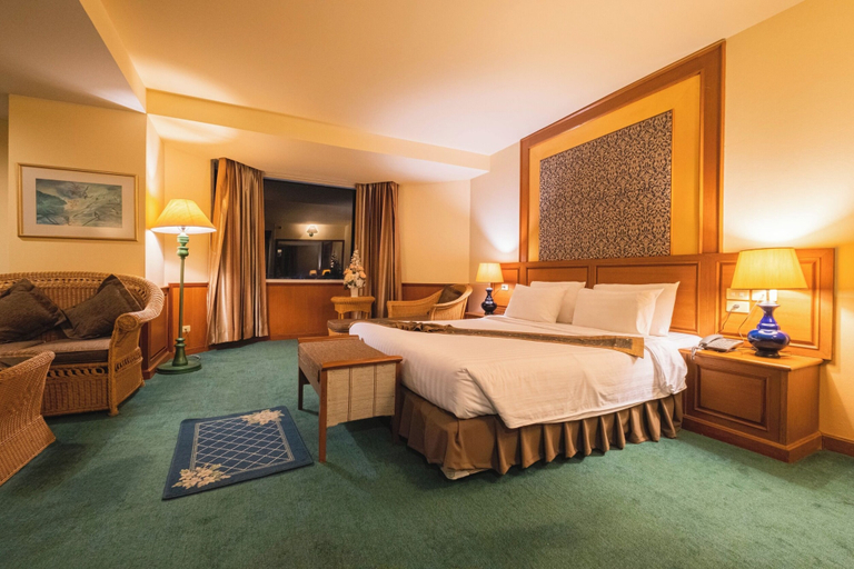 Bedroom 3, Phayao Gateway Hotel, Muang Phayao