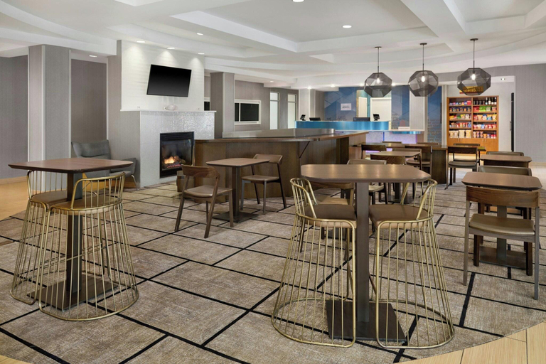 Food & Drinks 5, Springhill Suites Detroit Metro Airport Romulus, Wayne