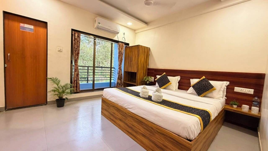 Room 5, Lotus - The Beach Resort, Raigarh