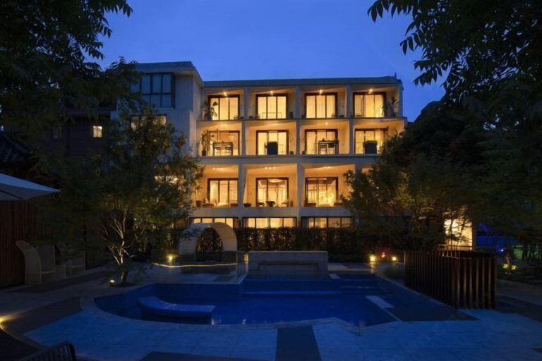 Exterior 5, Mount Emei Baiyuting Yunjian Tangquan B&B, Leshan
