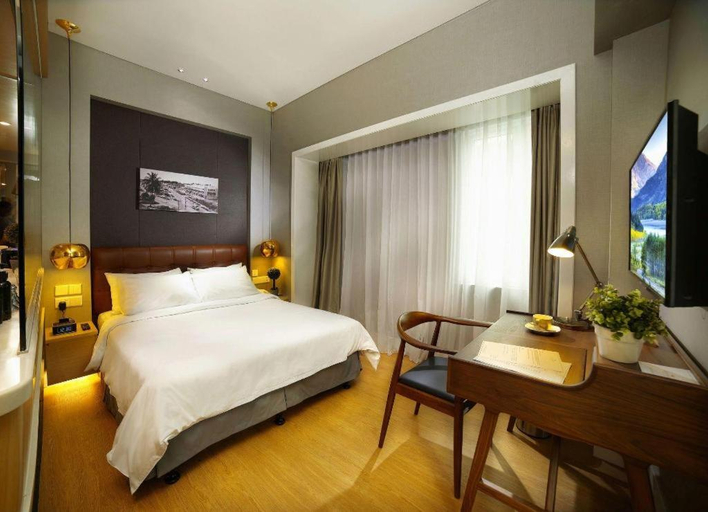 Bedroom 2, Kingwood Boutique Hotel, Miri