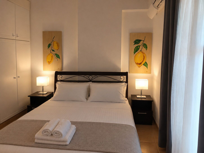 Bedroom 3, Villa Constantina Apartments, Peloponnese