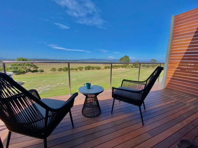 Others 4, Gippsland Region Apartments, South Gippsland - East