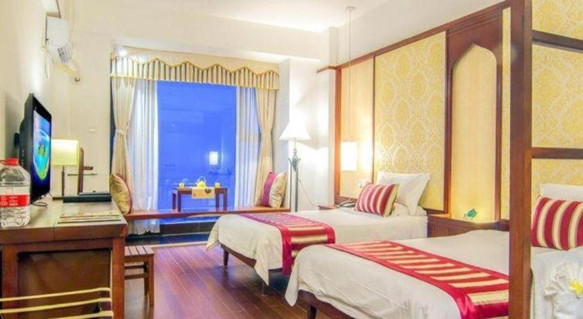 Bedroom 2, Sea Rainbow Hotel, Sanya