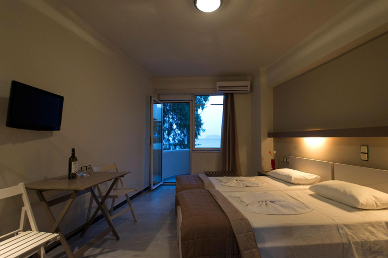 Bedroom 2, Seafalios Apartments, Crete
