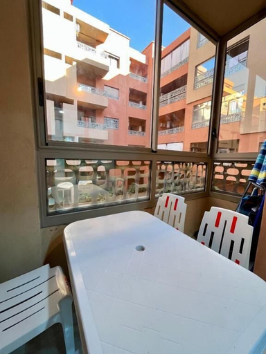 Interior 2, Bel Appartement en Résidence et Piscine, Marrakech