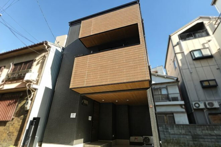Exterior, Tsubakirakukyo, Osaka