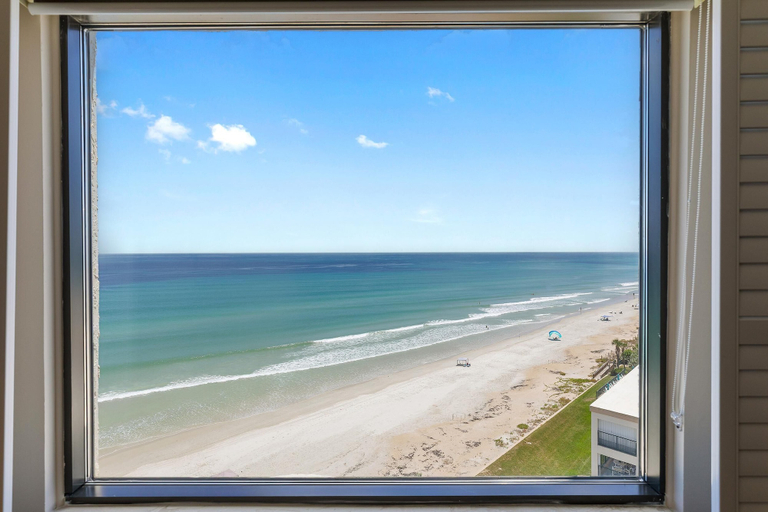 Interior 2, Seascape Towers 1025, Volusia