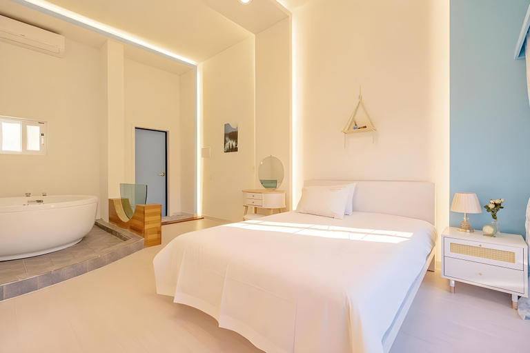 Bedroom 2, Gyeongju Edis Poolvilla, Gyeongju