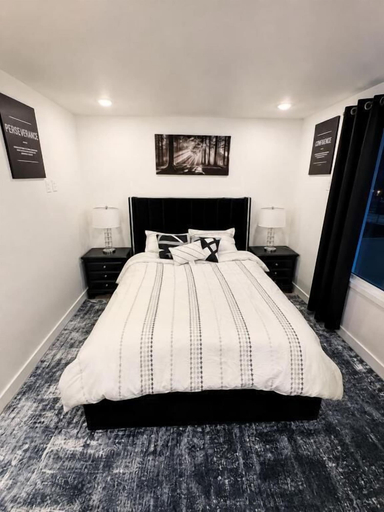 Room 1, Modern Oasis Near Deep Ellum, Dallas