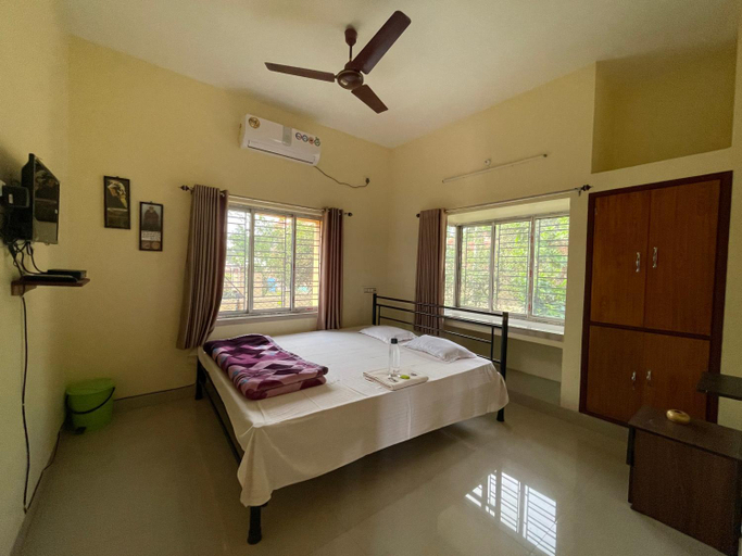 Bedroom 2, KHOLA HAWA GUEST HOUSE, Birbhum