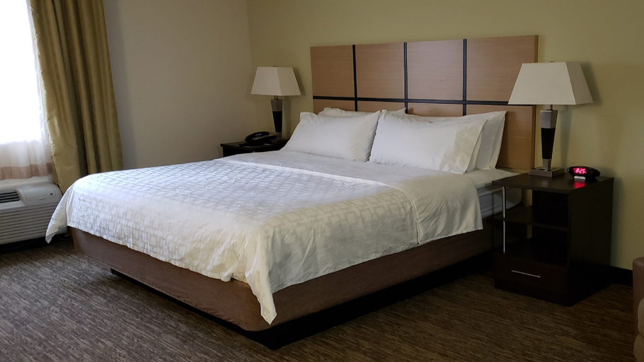 Bedroom 5, Candlewood Suites WOODWARD, Woodward