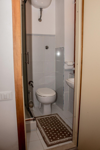 Bathroom 4, Le Stelline B&B, Roma