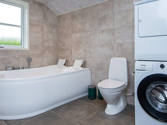 Bathroom 3, 4 Star Holiday Home in Haderslev, Haderslev