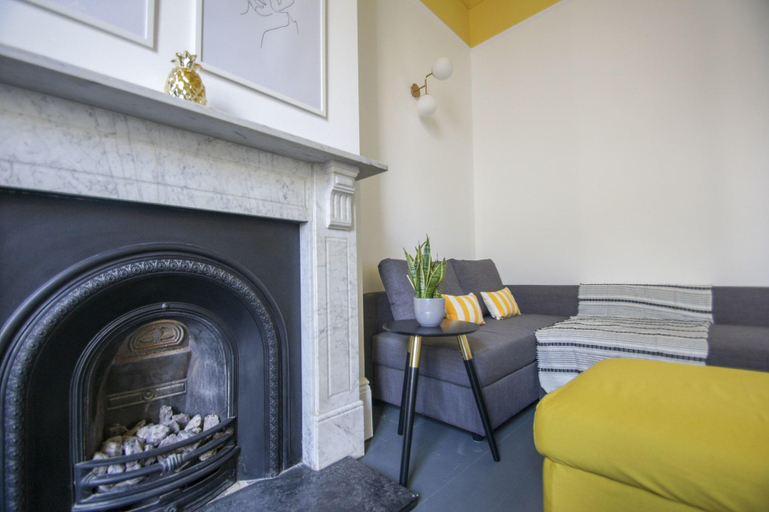 Bedroom 3, Brighton Lanes Townhouse Central by Brighton Holi, Brighton and Hove